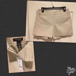 WHBM Coastal 5 inch Shorts